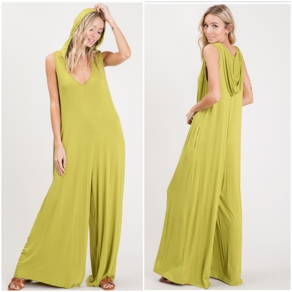 Jumpsuit - Picture 4 of 4